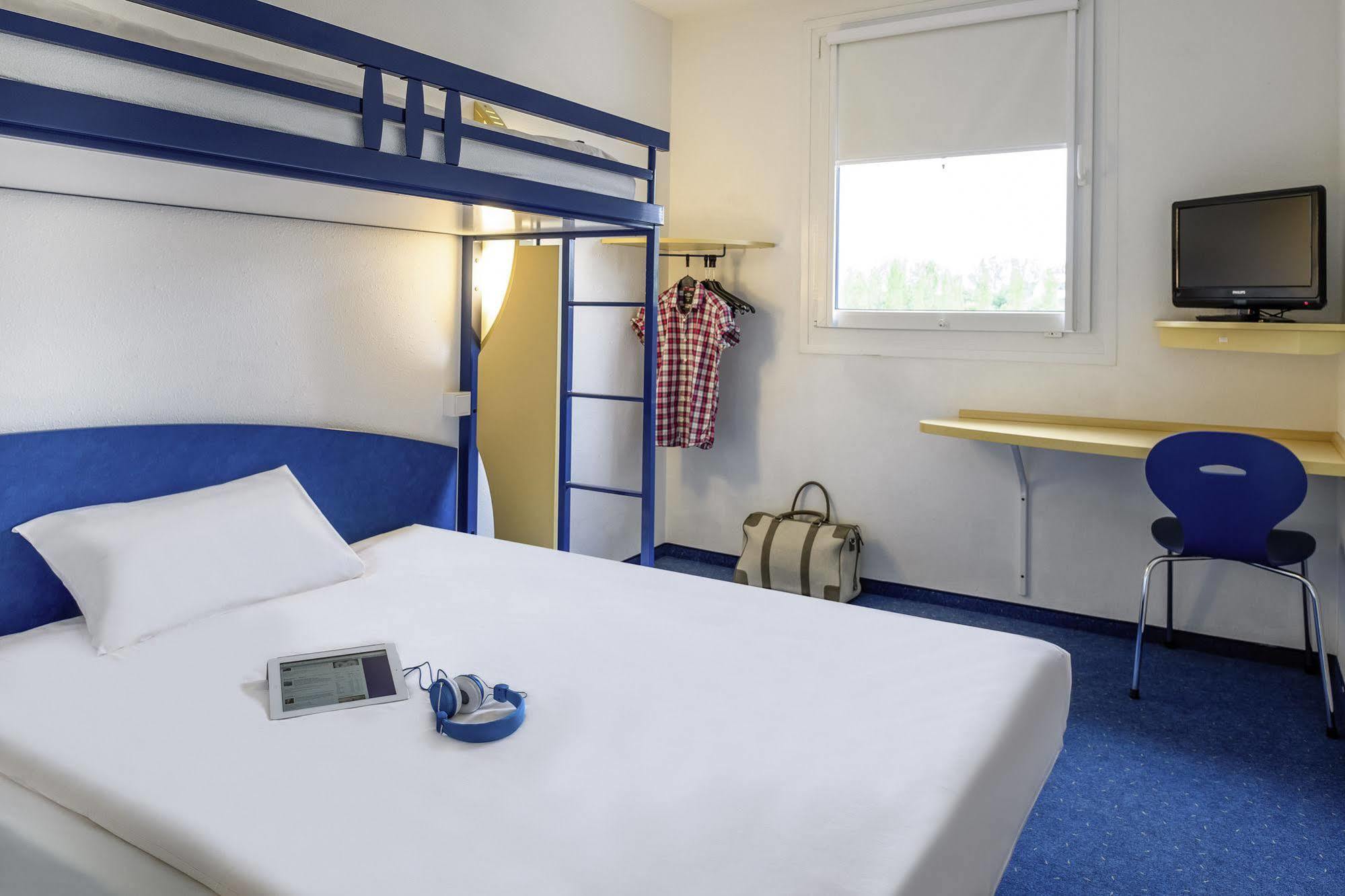 Ibis Budget Cergy St Christophe Kültér fotó