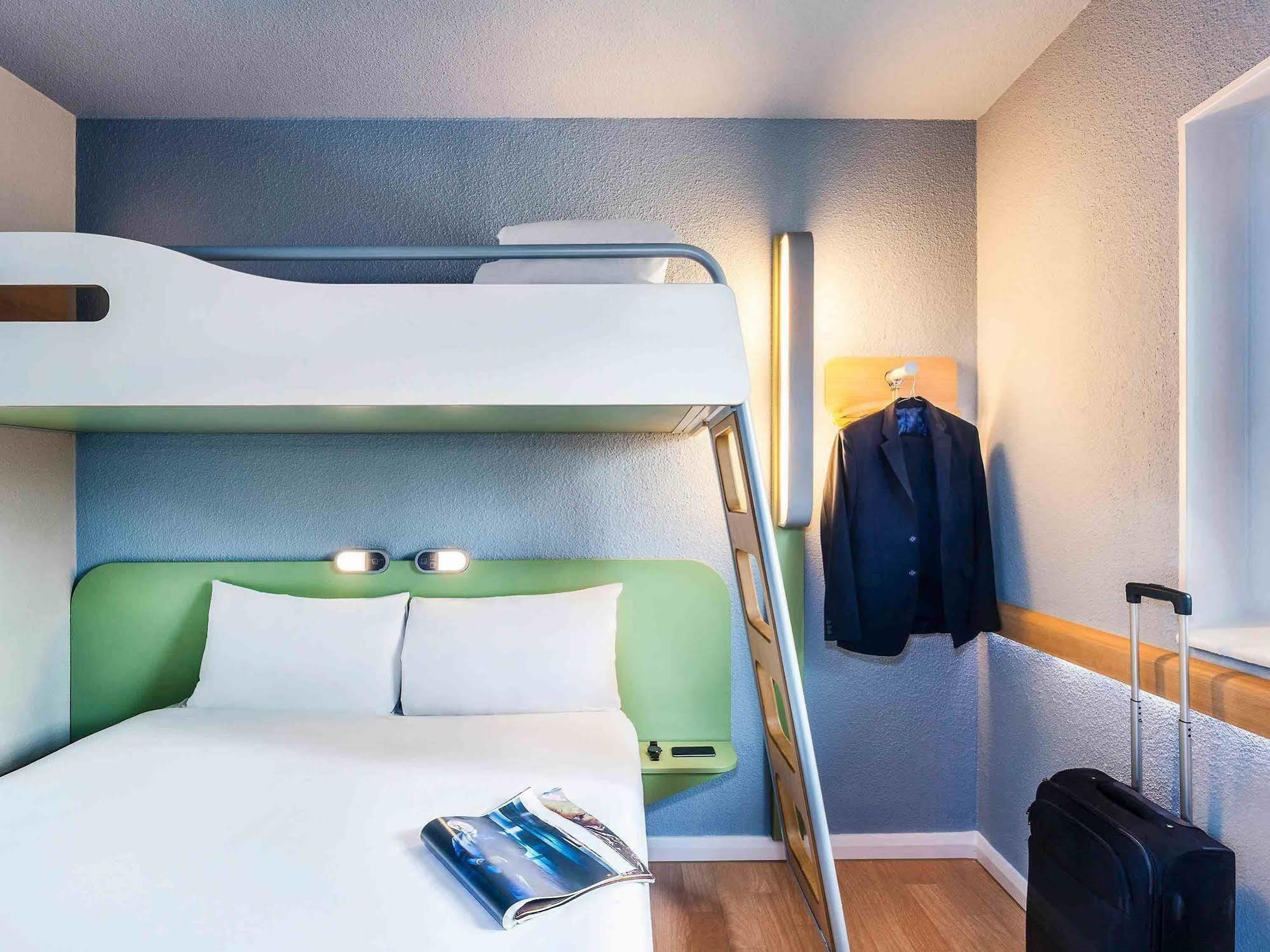 Ibis Budget Cergy St Christophe Kültér fotó